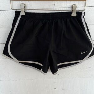 Nike Running Shorts L